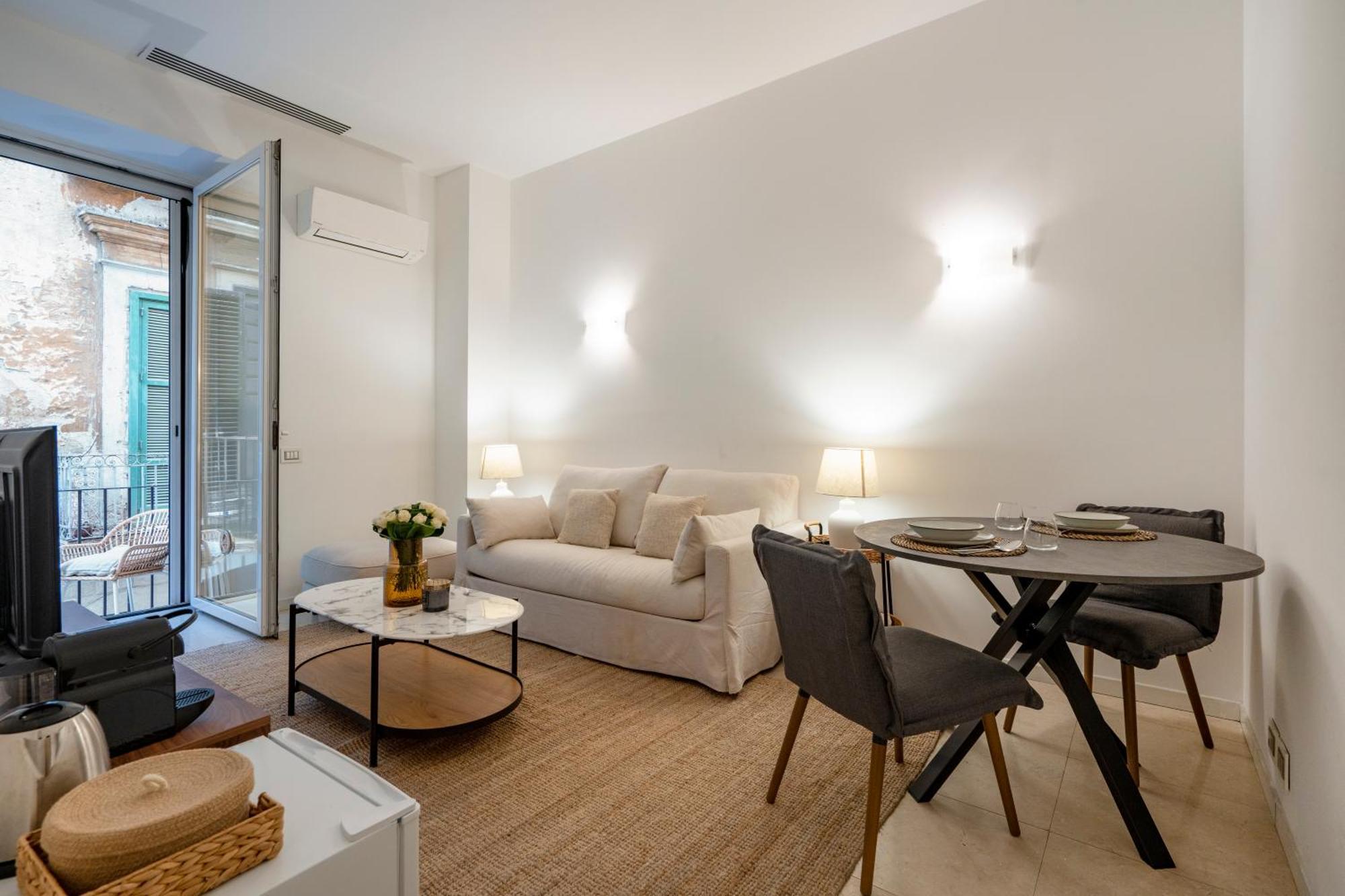 Apartment Luxury In Center Bari