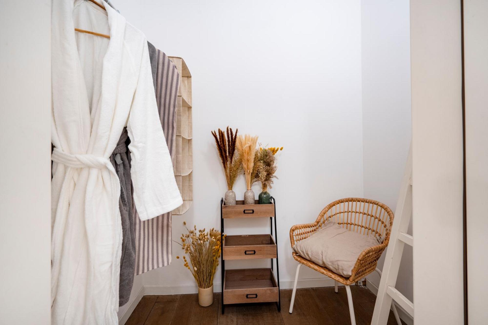 Luxury In Center Apartment *